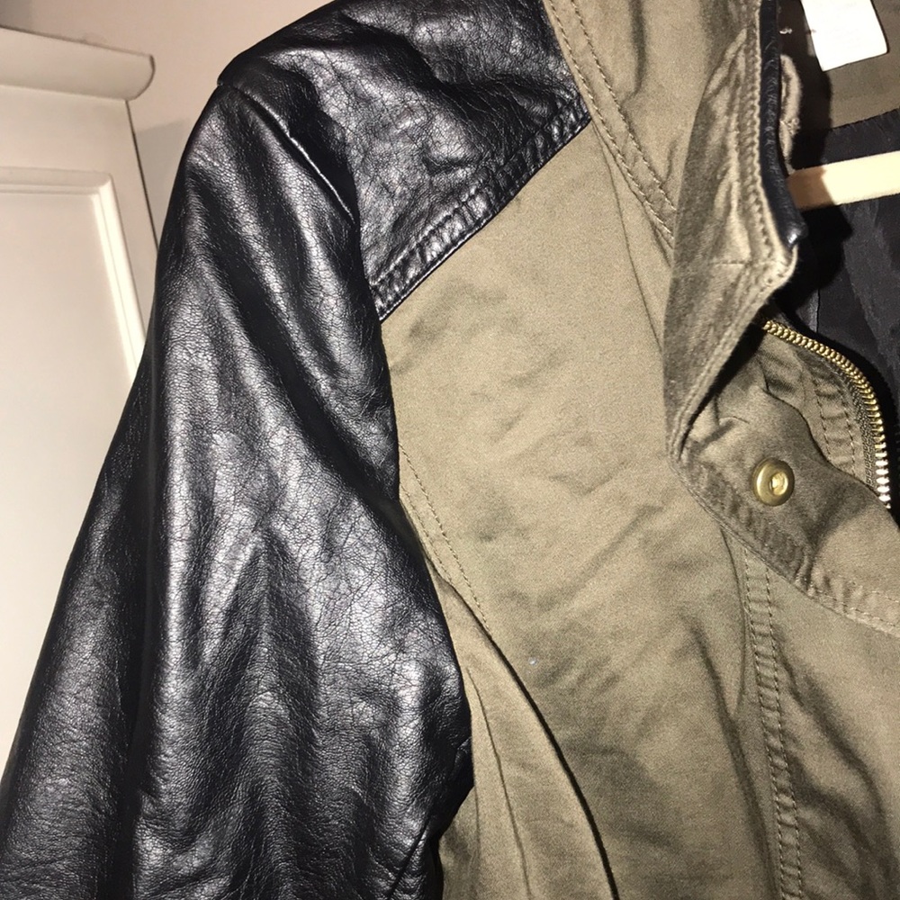 H&M Jacket - Picture 4 of 5